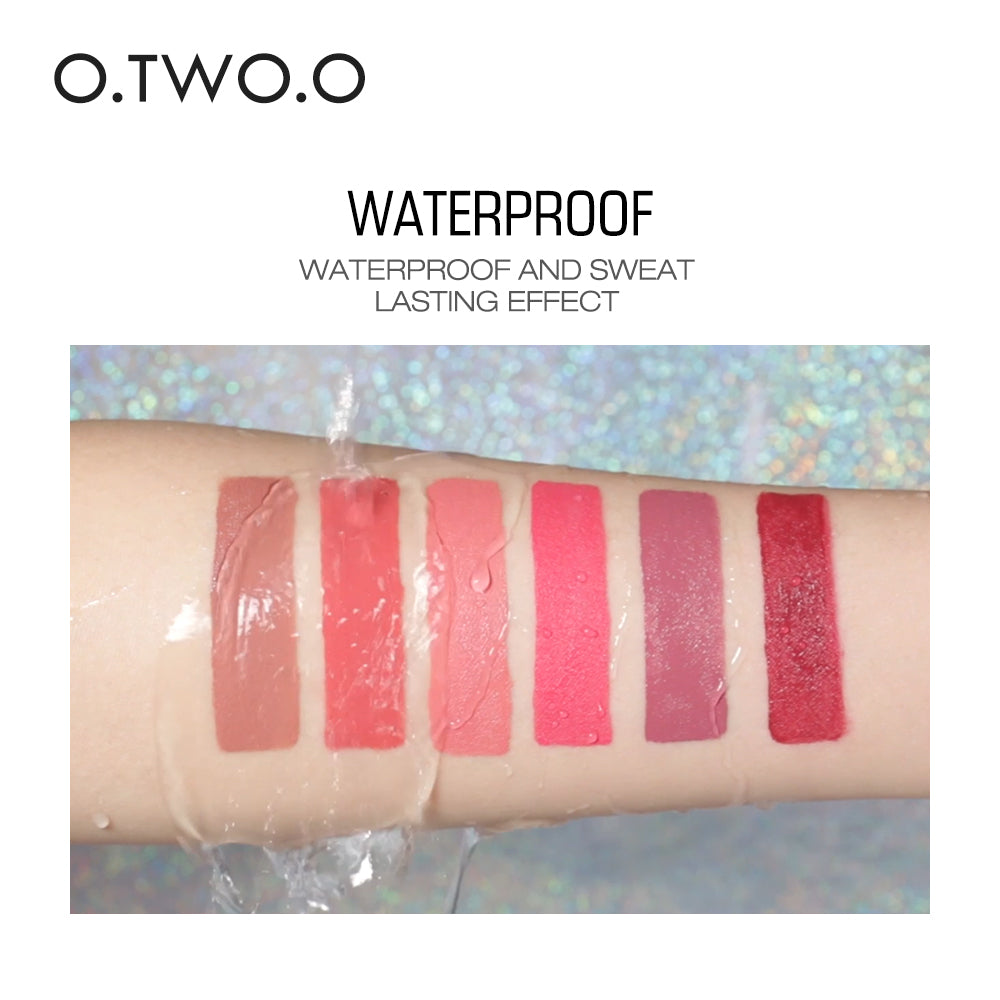 Dual-Finish 2-in-1 Matte & Liquid Lipstick