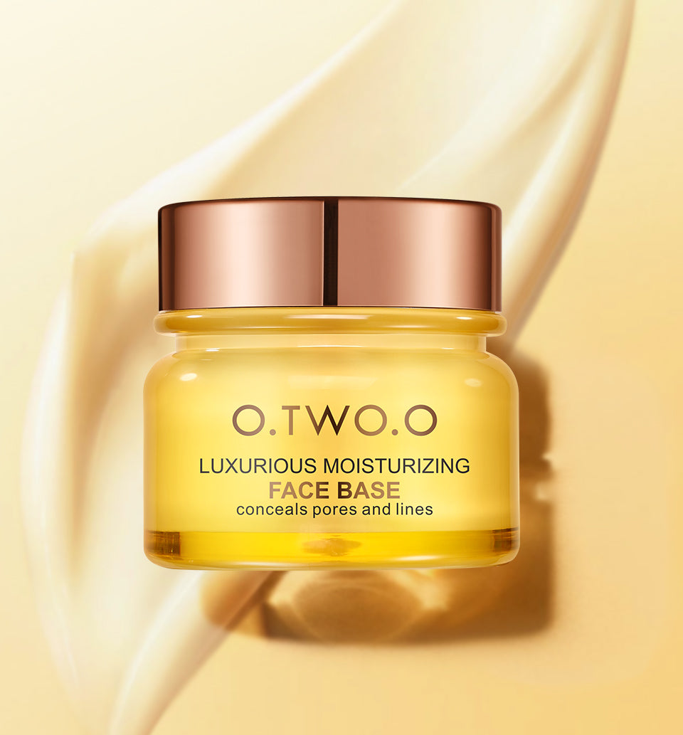 Luxurious Moisturizing Face Base