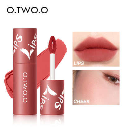 Long-Lasting Matte Lipstick