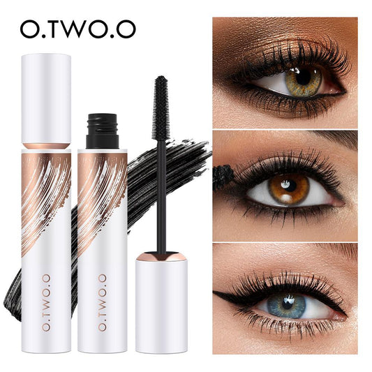 Lash Bold Volume Lifting Mascara