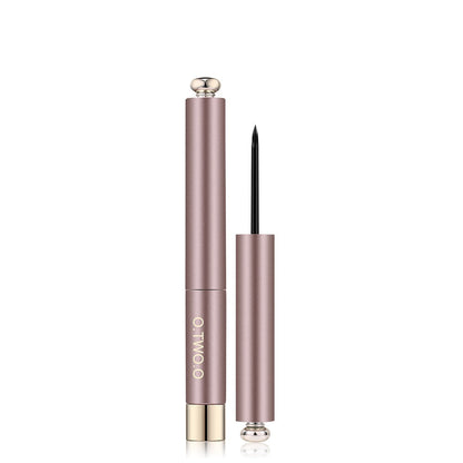 Precise & Smudge-Free Waterproof Liquid Eyeliner