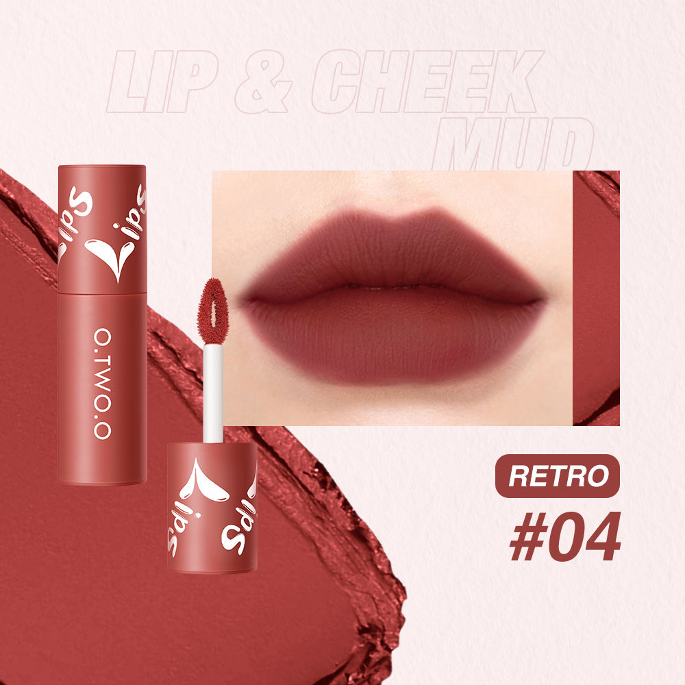 Long-Lasting Matte Lipstick